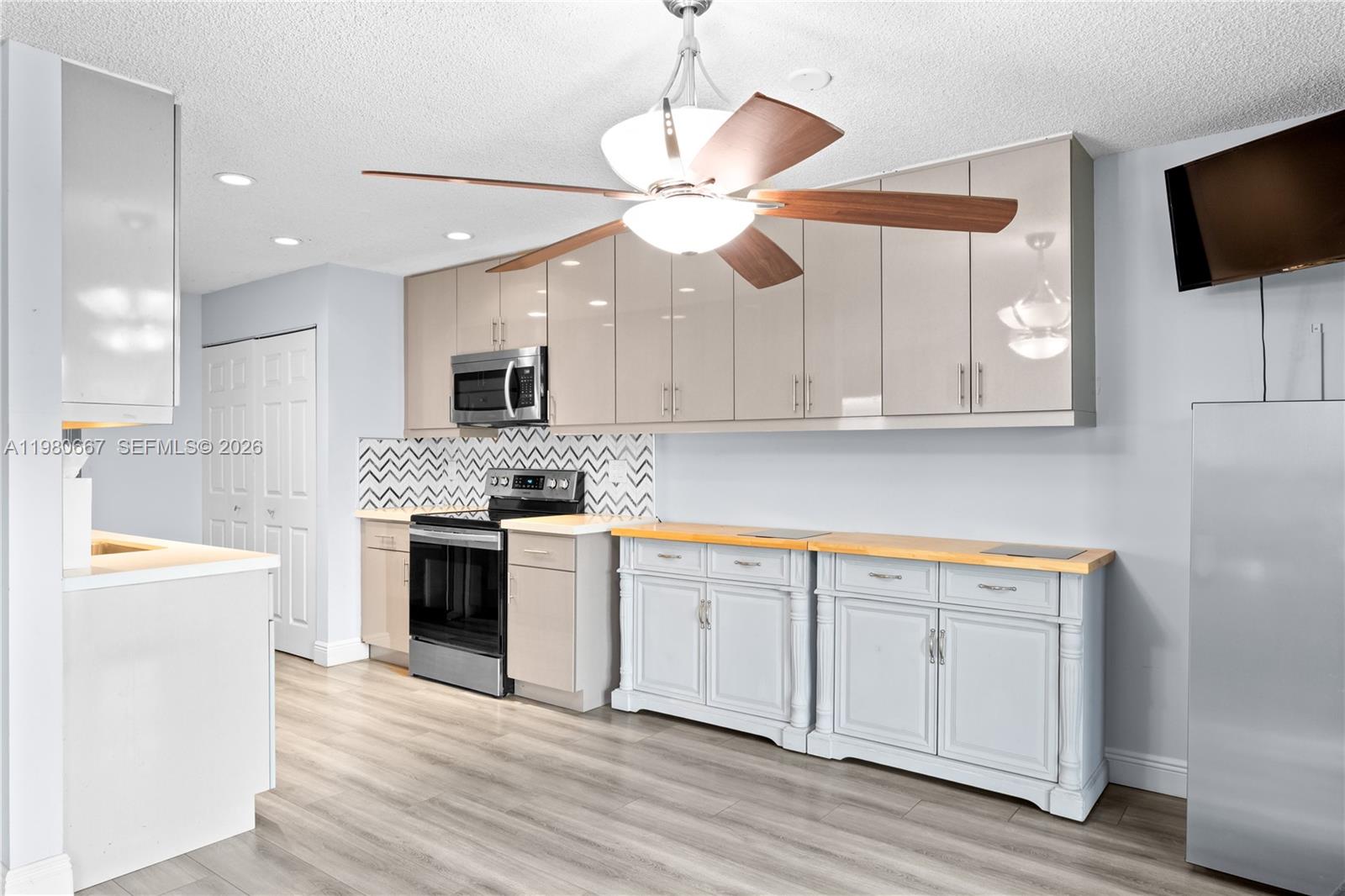 14600 Lucy Dr Delray Beach, FL 33484