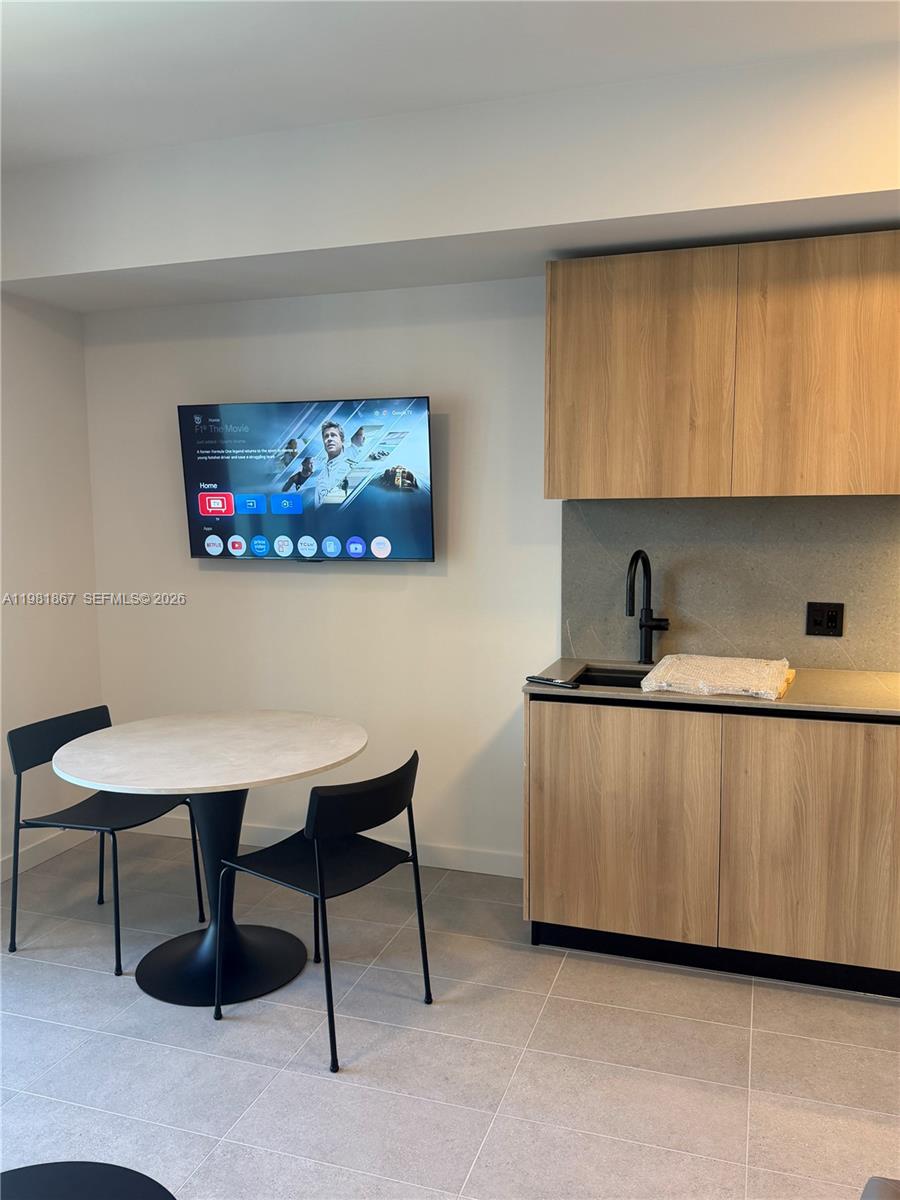 image 501 FIRST Residences13