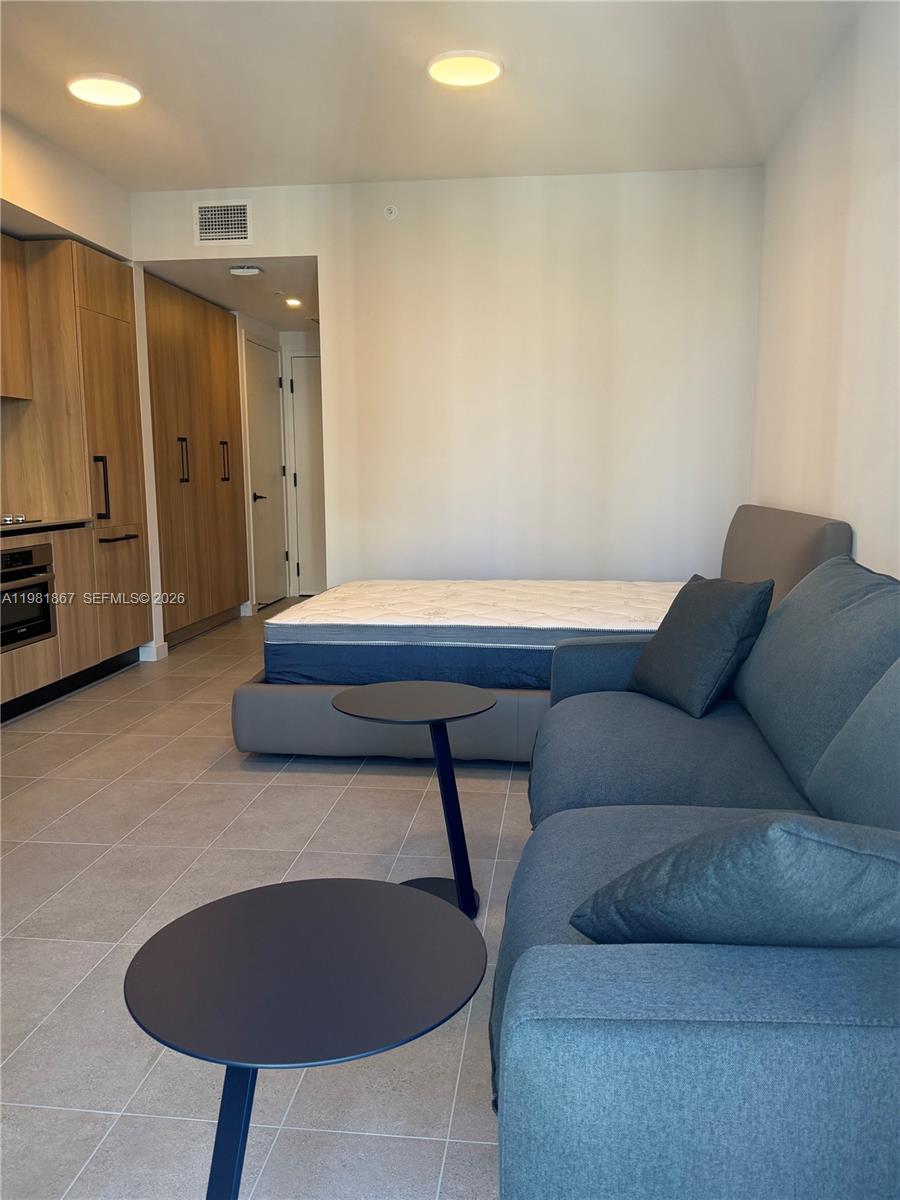 image 501 FIRST Residences19