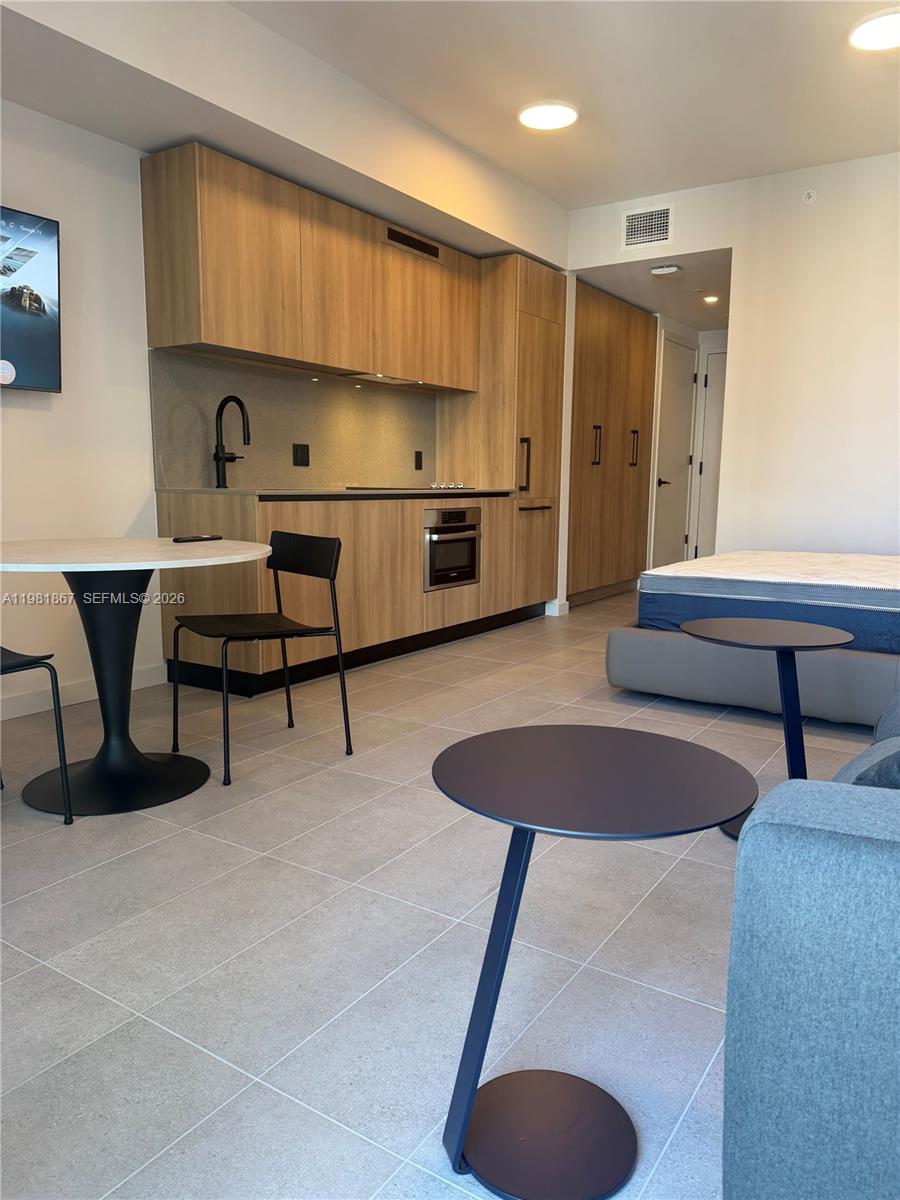 image 501 FIRST Residences20