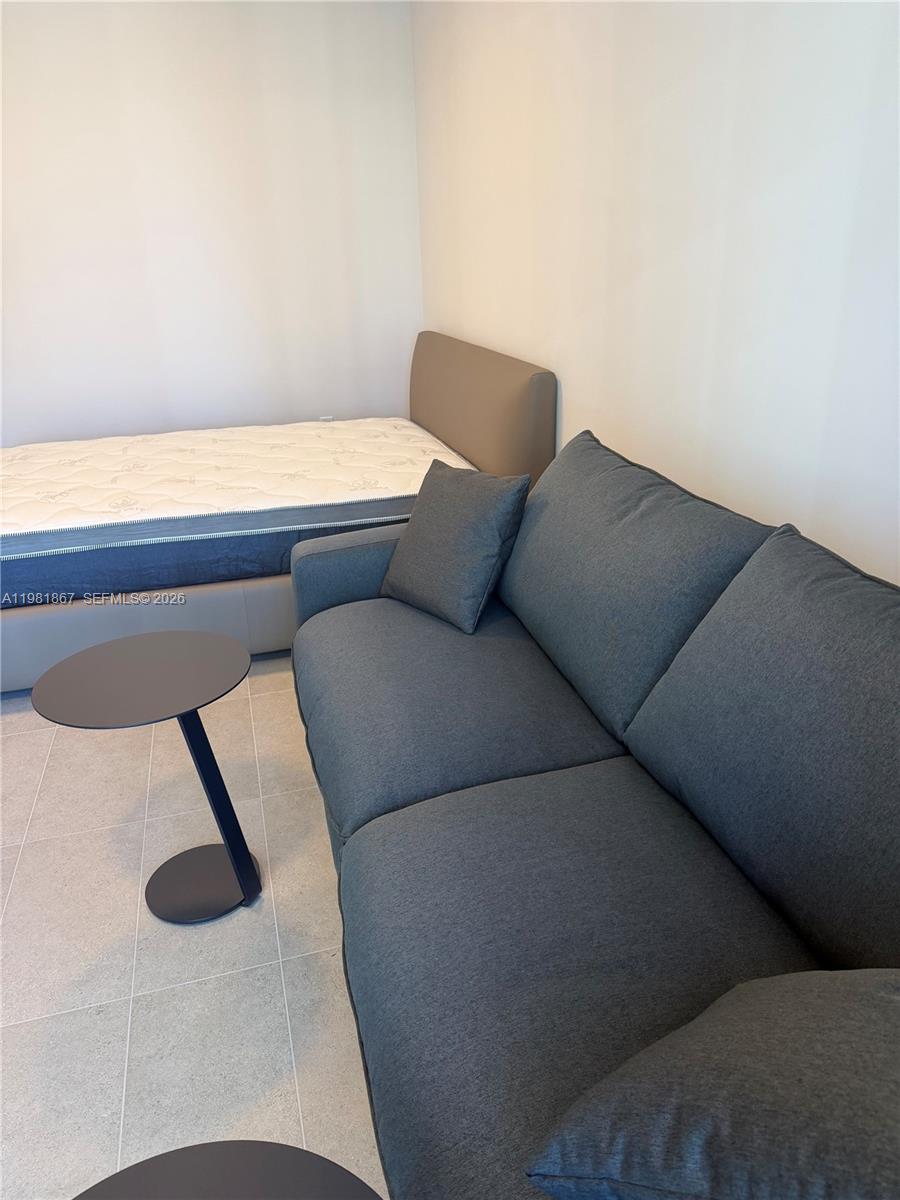 image 501 FIRST Residences7