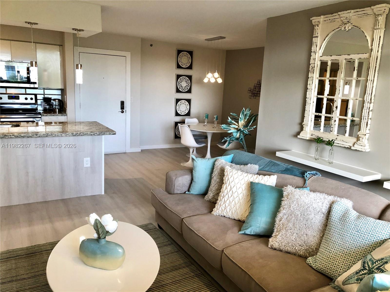 19999 E Country Clb Dr #1405 Aventura, FL 33180