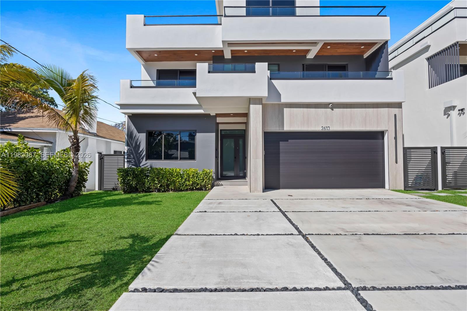 2613 Center Ave Fort Lauderdale, FL 33308