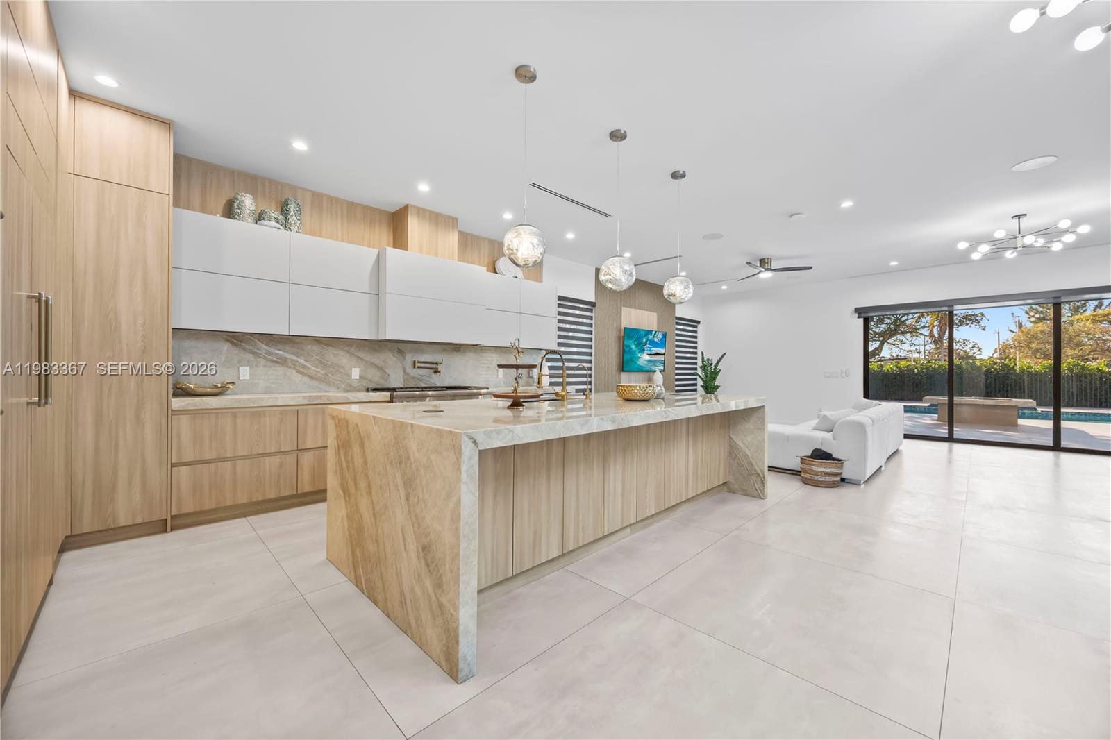 2613 Center Ave Fort Lauderdale, FL 33308