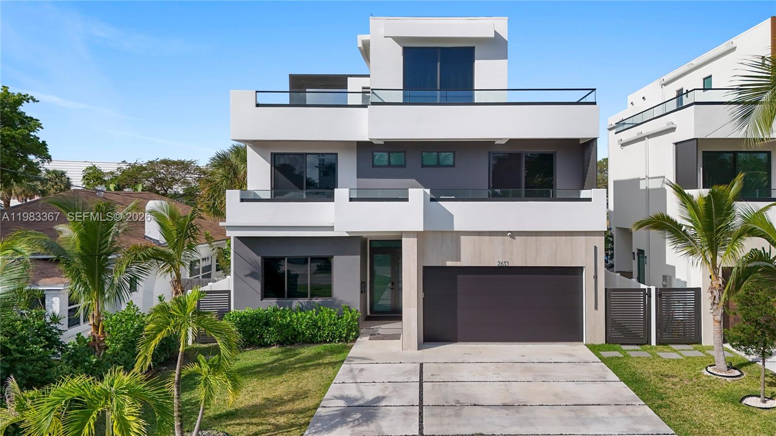 2613 Center Ave Fort Lauderdale, FL 33308