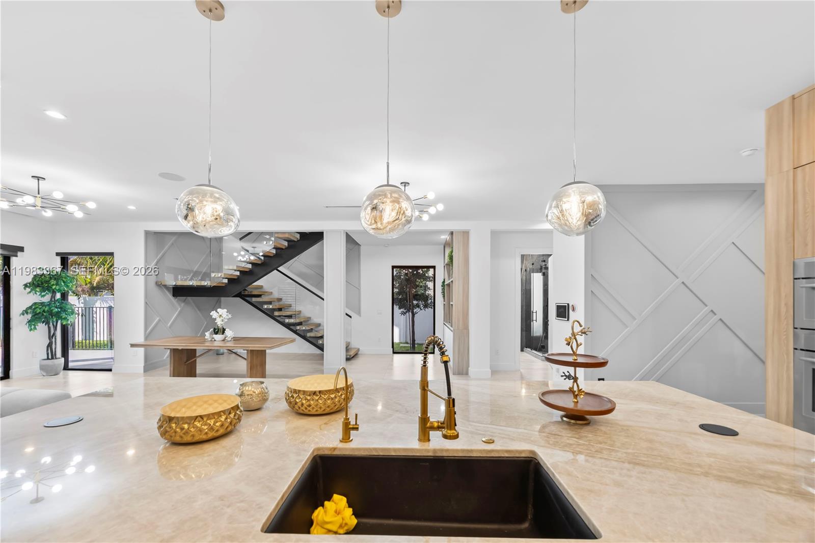 2613 Center Ave Fort Lauderdale, FL 33308