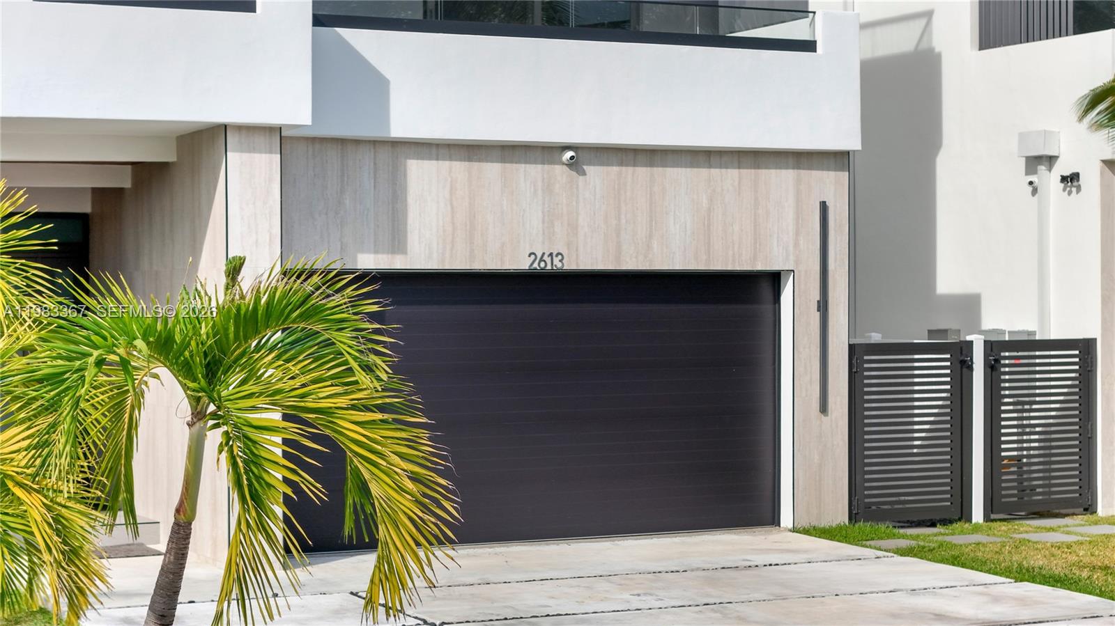 2613 Center Ave Fort Lauderdale, FL 33308