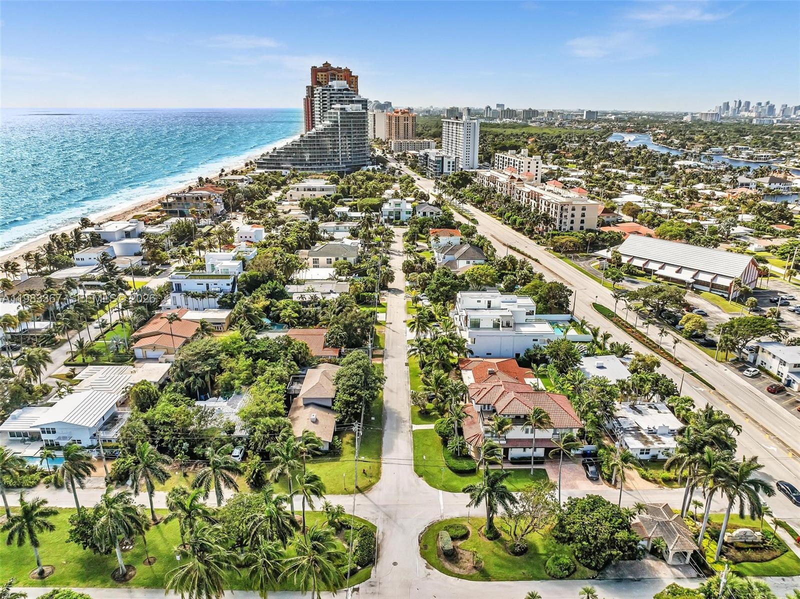 2613 Center Ave Fort Lauderdale, FL 33308