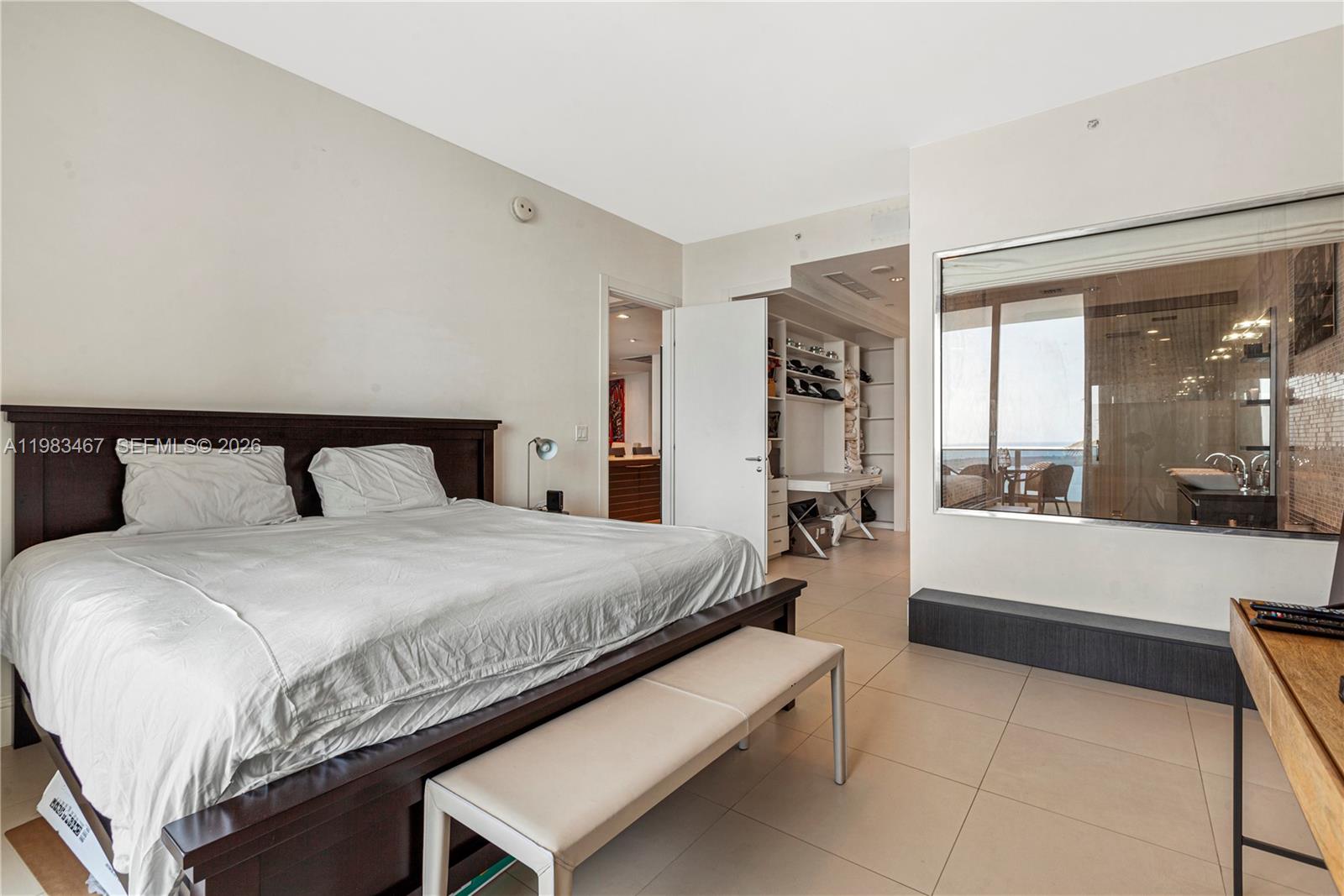 image Epic Residences12