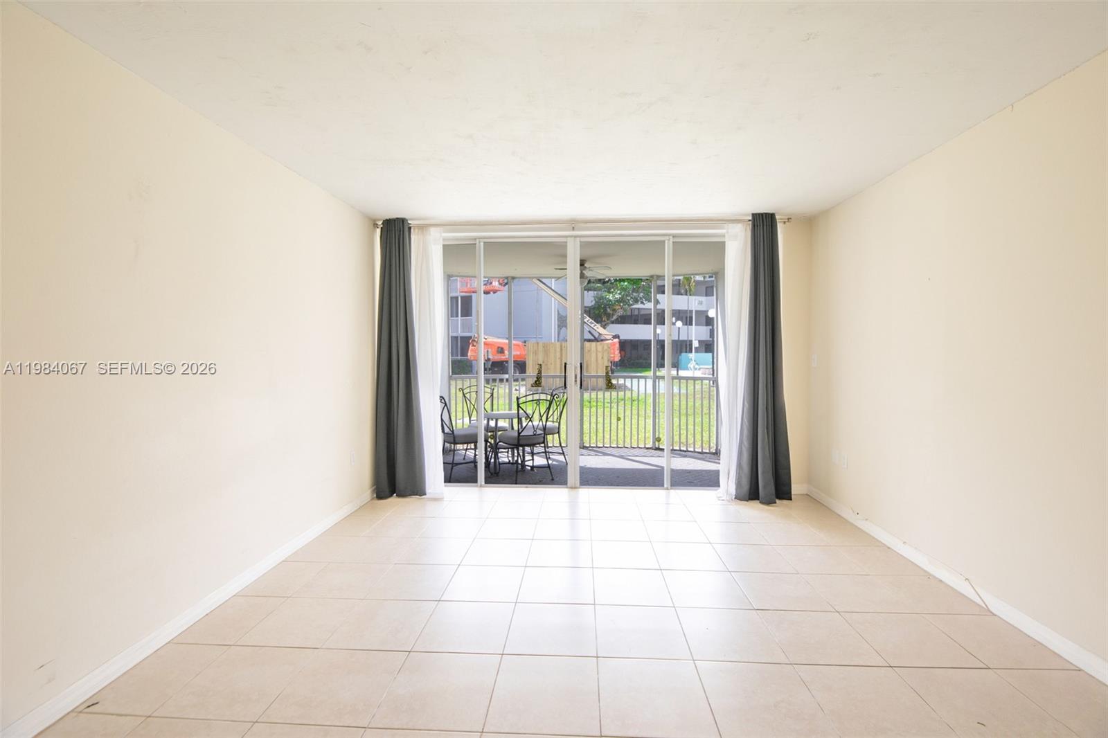 1680 NE 191st St #107-2 Miami, FL 33179