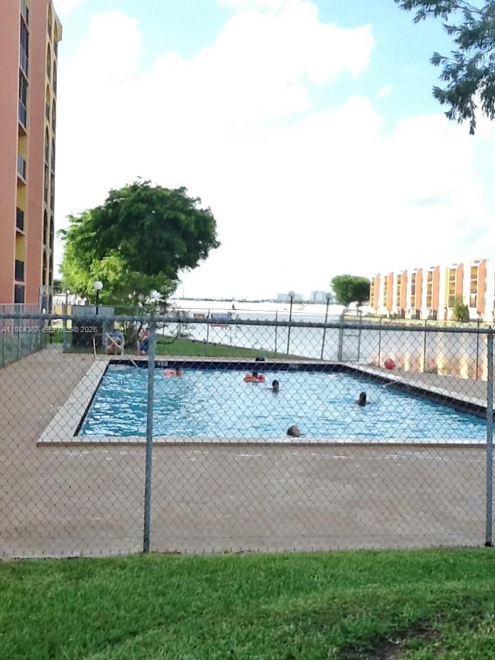 4721 NW 7th St #104-12 Miami, FL 33126