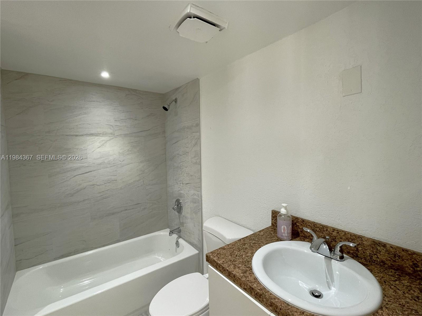 4721 NW 7th St #104-12 Miami, FL 33126