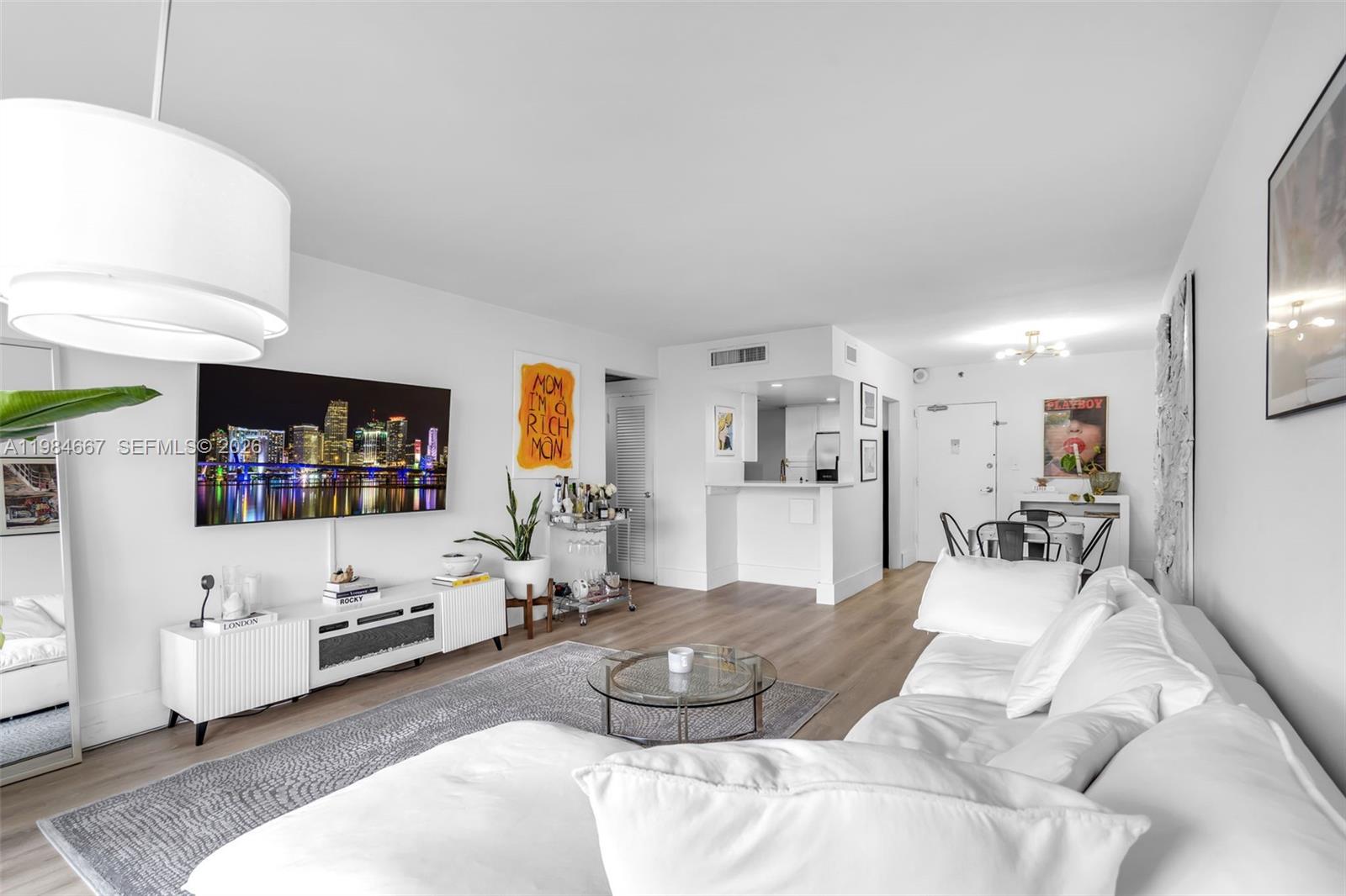 1200 West Ave #308 Miami Beach, FL 33139