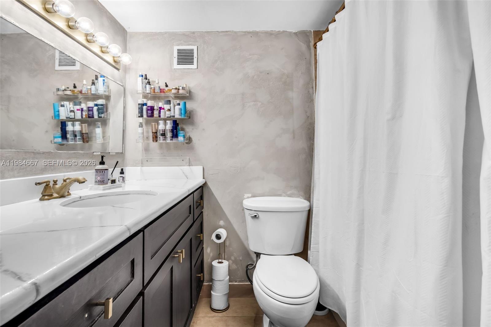 1200 West Ave #308 Miami Beach, FL 33139