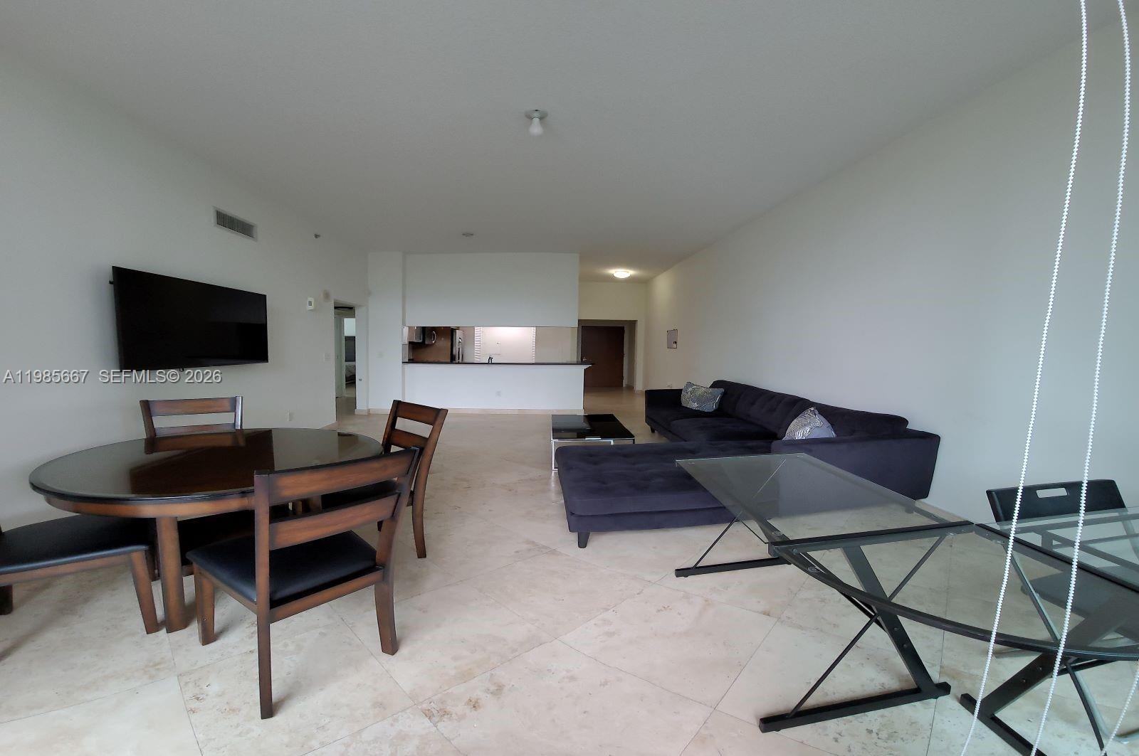 image Brickell on the River North27