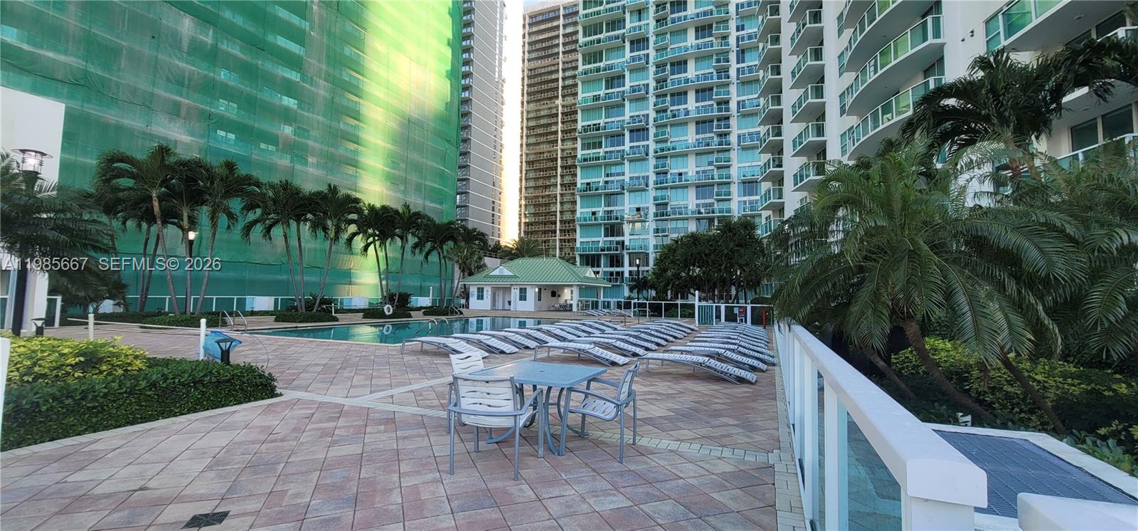 image Brickell on the River North56