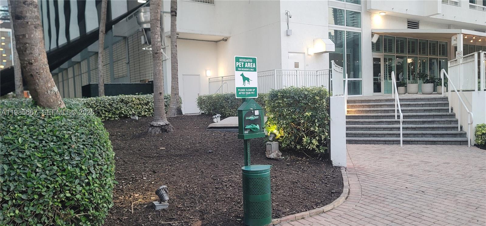 image Brickell on the River North66