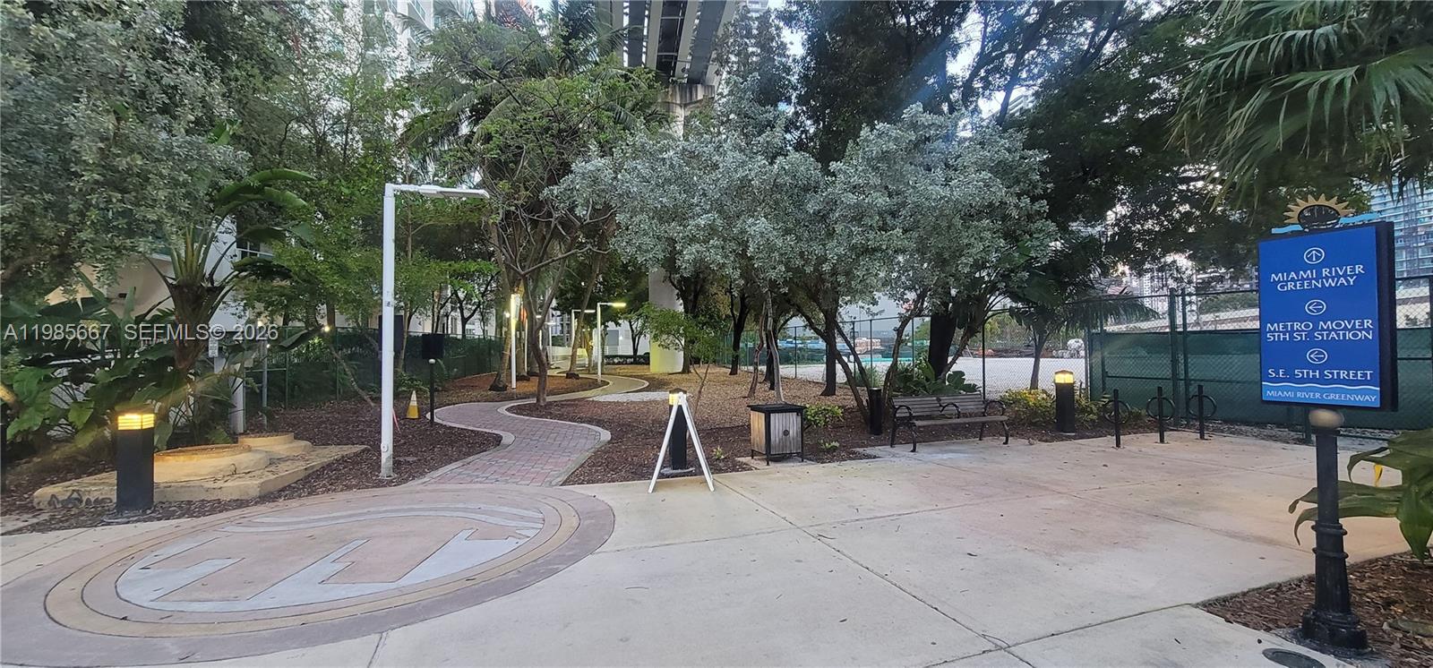 image Brickell on the River North68