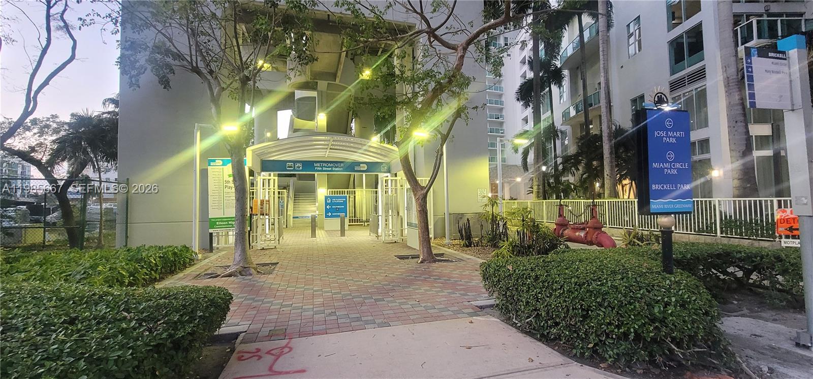 image Brickell on the River North69