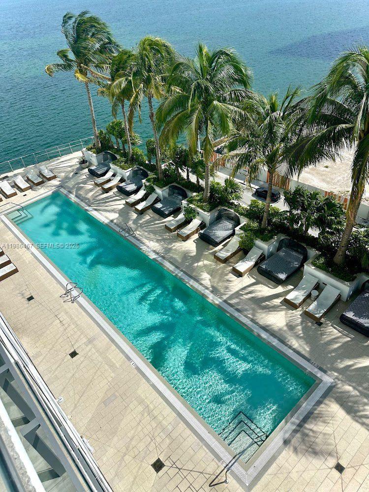 image Biscayne Beach1