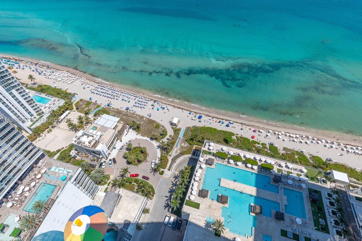 image Beach Club 328