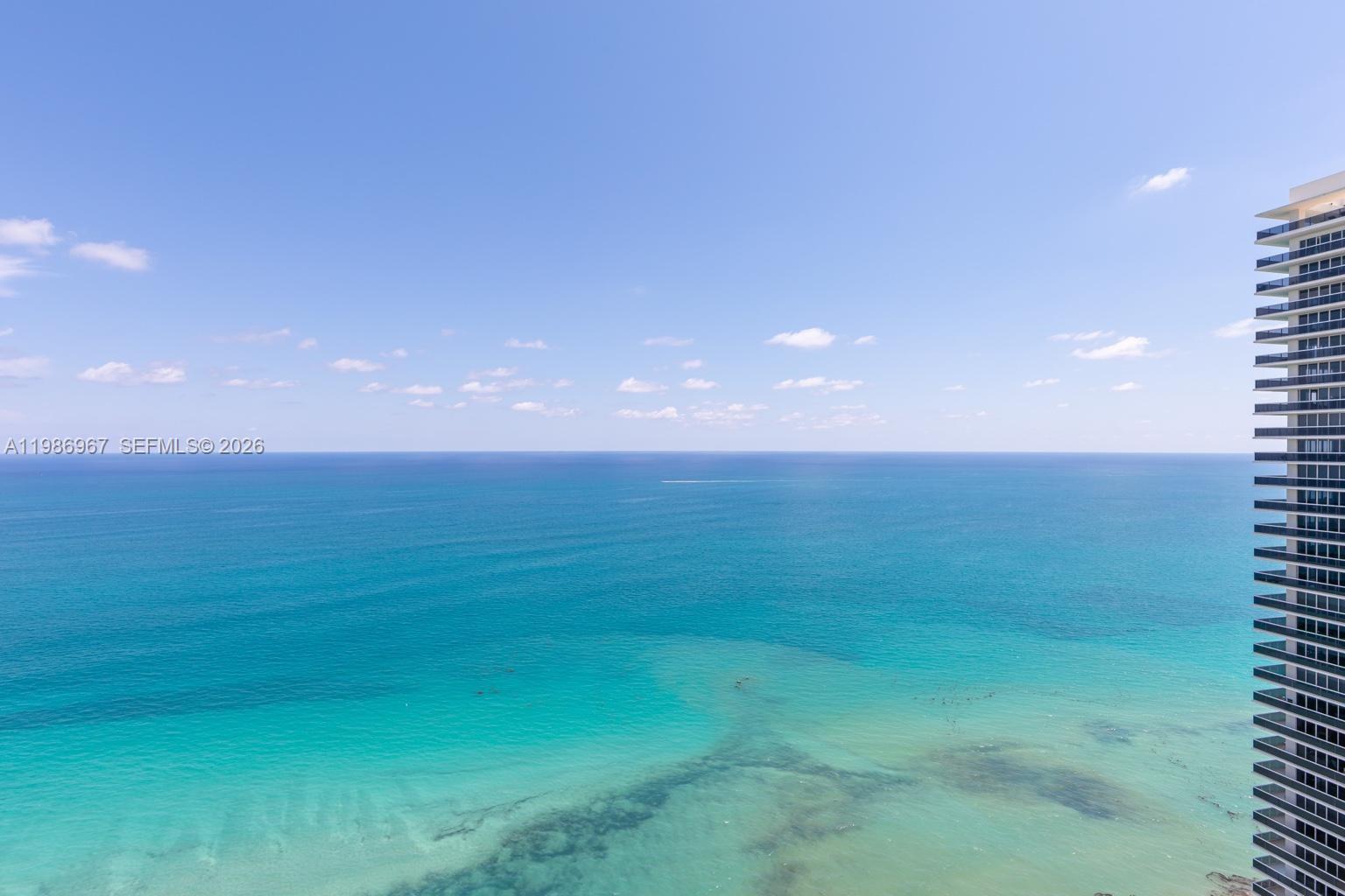 image Beach Club 329