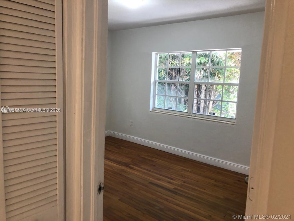 1791 Marseille Dr Miami Beach, FL 33141