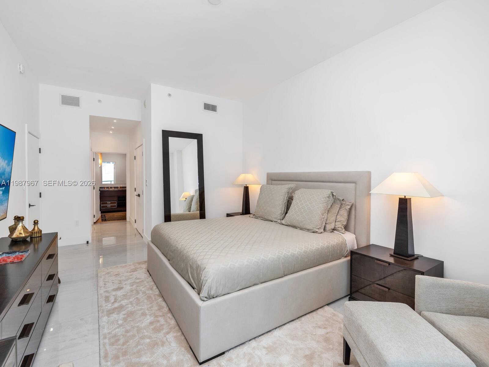 image The Carillon South Tower10