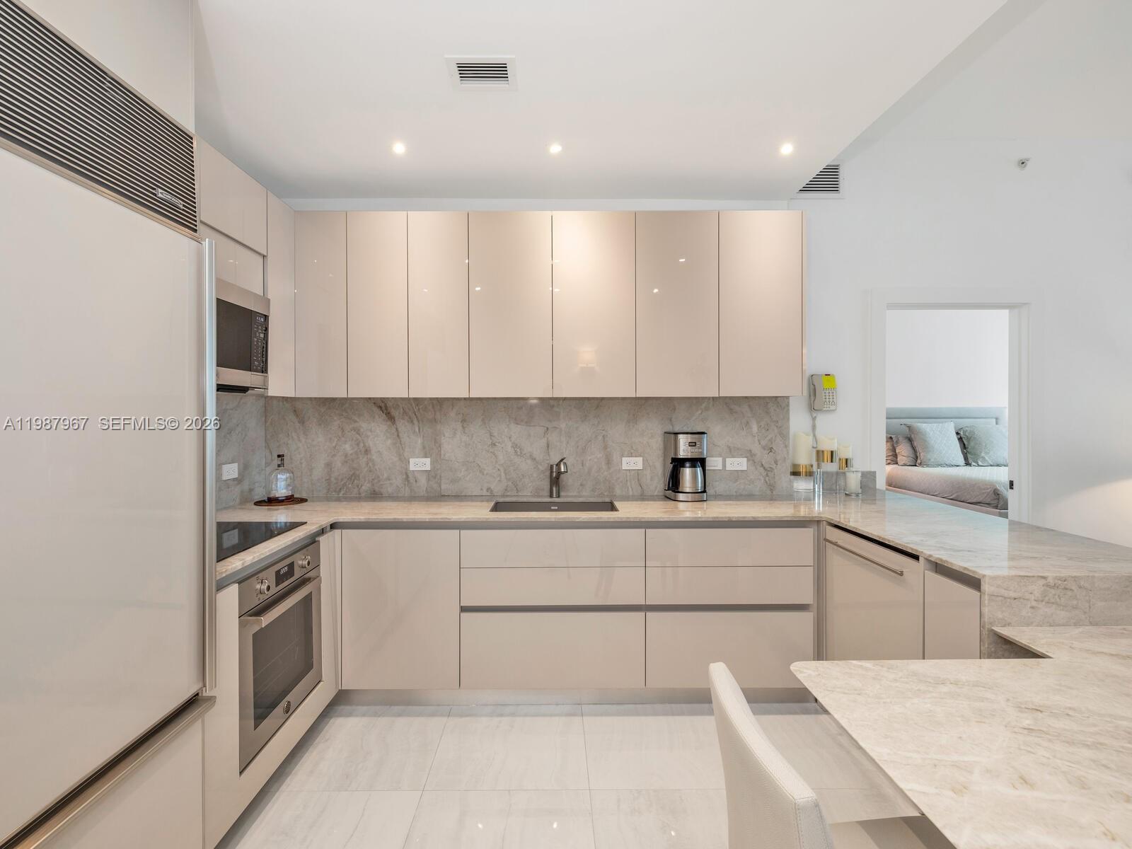 image The Carillon South Tower7