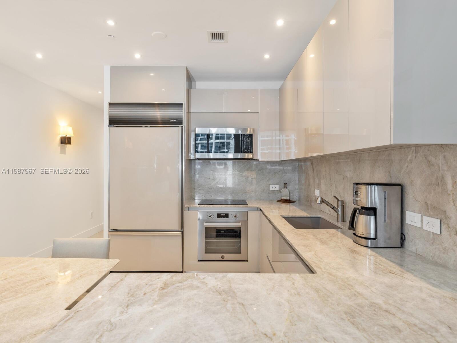 image The Carillon South Tower8