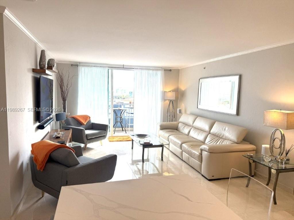 90 Alton Rd #803 Miami Beach, FL 33139