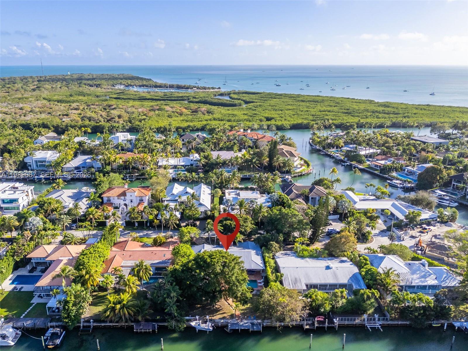 221 Knollwood Dr Key Biscayne, FL 33149