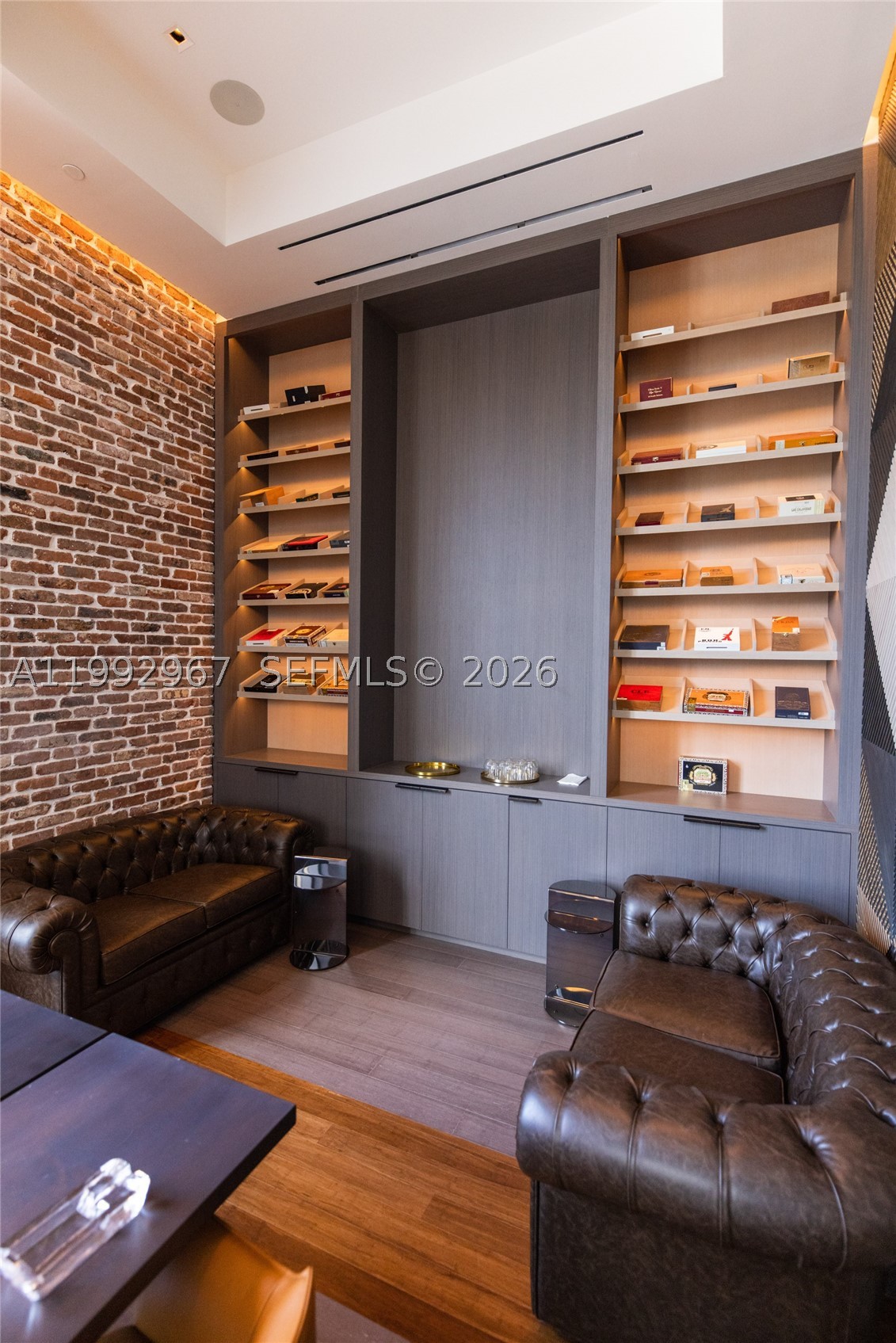 17901 Collins Ave #2404 Sunny Isles Beach, FL 33160