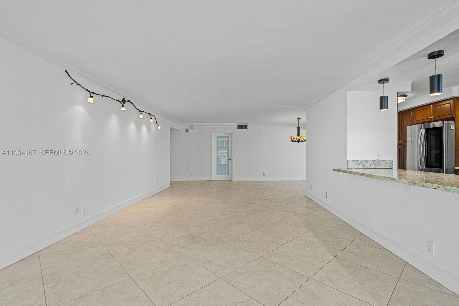 1360 S Ocean Blvd #1605 Pompano Beach, FL 33062