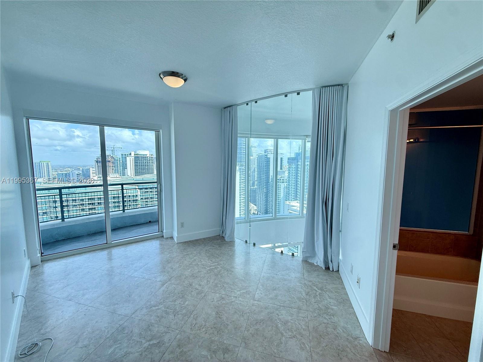 image Infinity at Brickell12