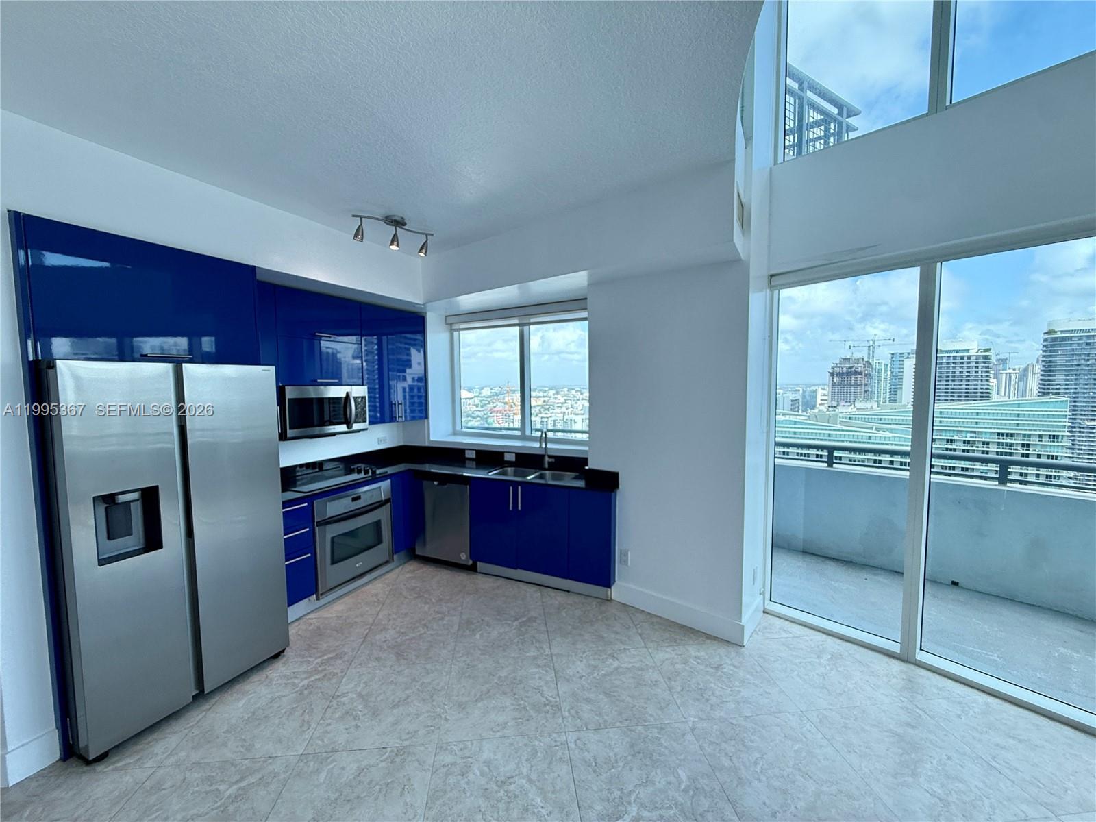 image Infinity at Brickell2