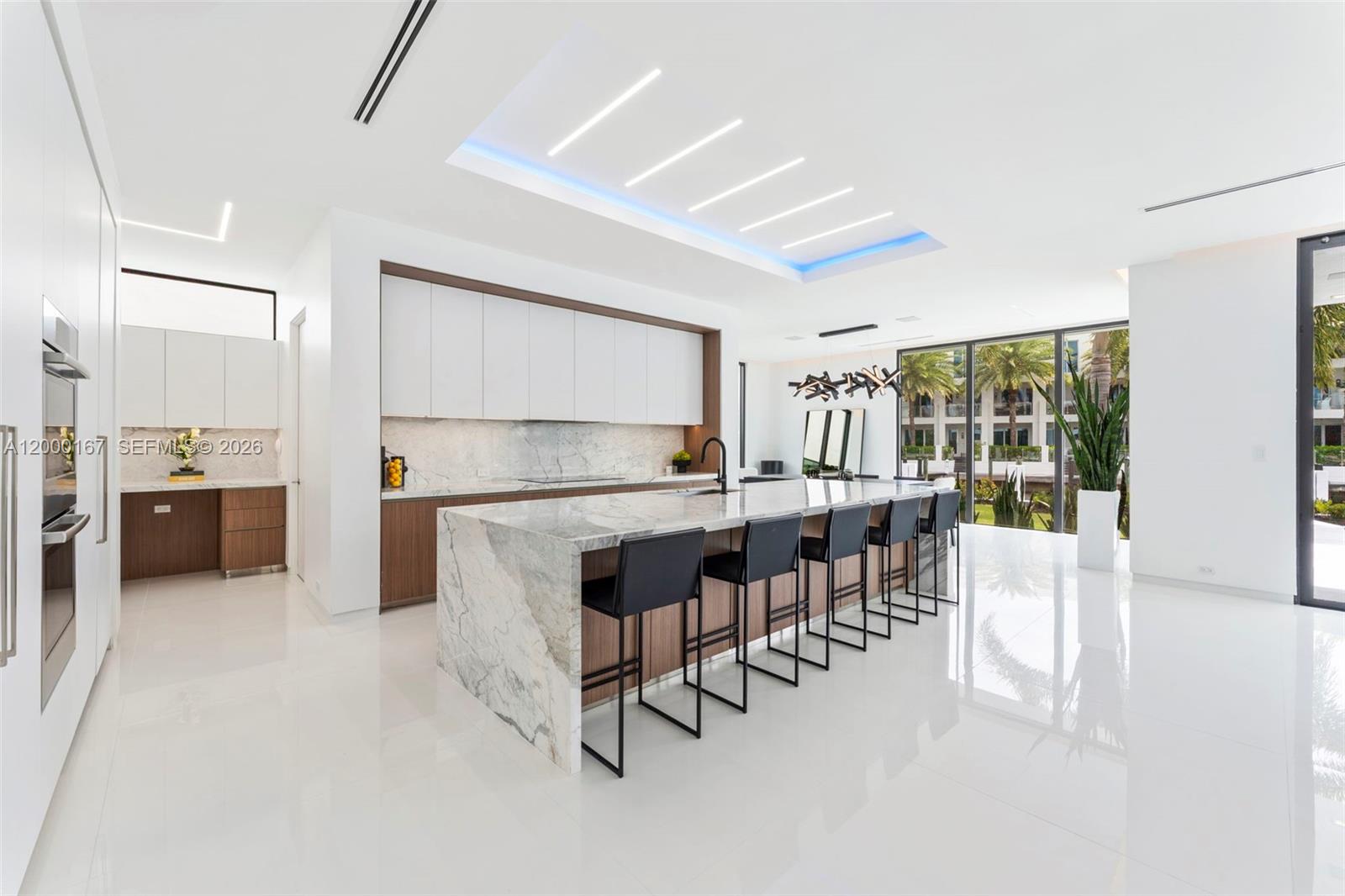 4232 E Tradewinds Ave Lauderdale By The Sea, FL 33308