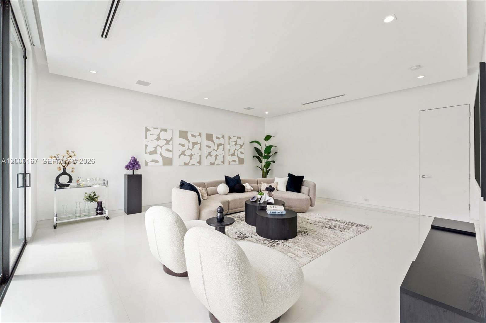 4232 E Tradewinds Ave Lauderdale By The Sea, FL 33308