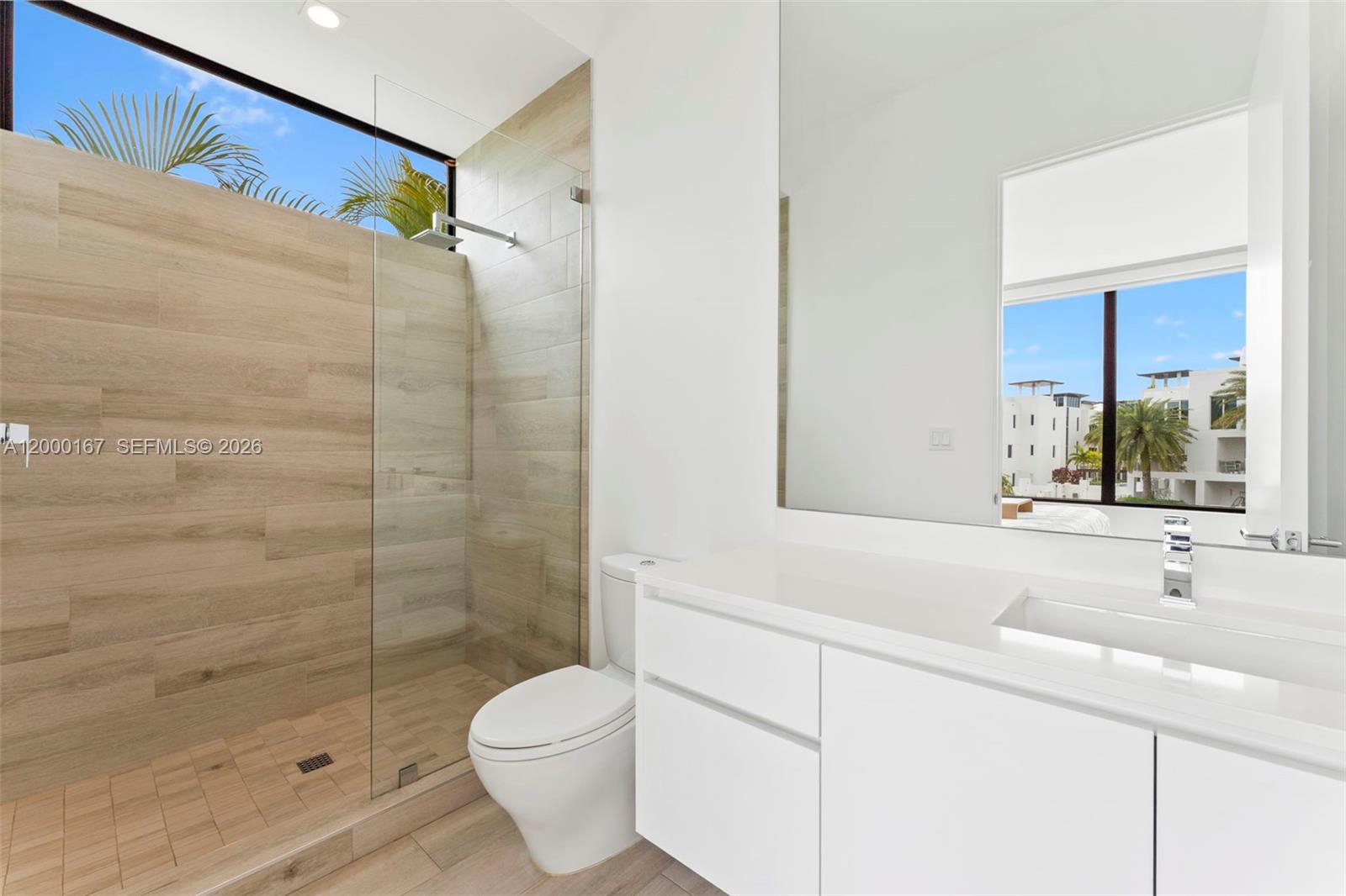 4232 E Tradewinds Ave Lauderdale By The Sea, FL 33308