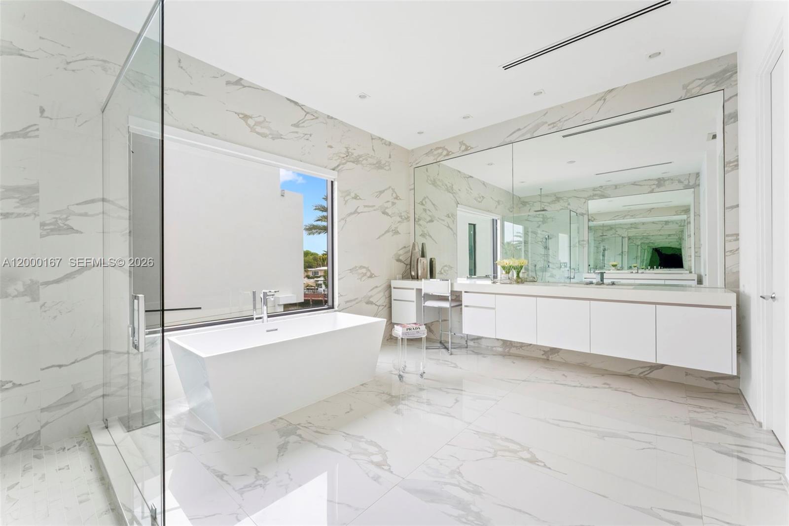 4232 E Tradewinds Ave Lauderdale By The Sea, FL 33308