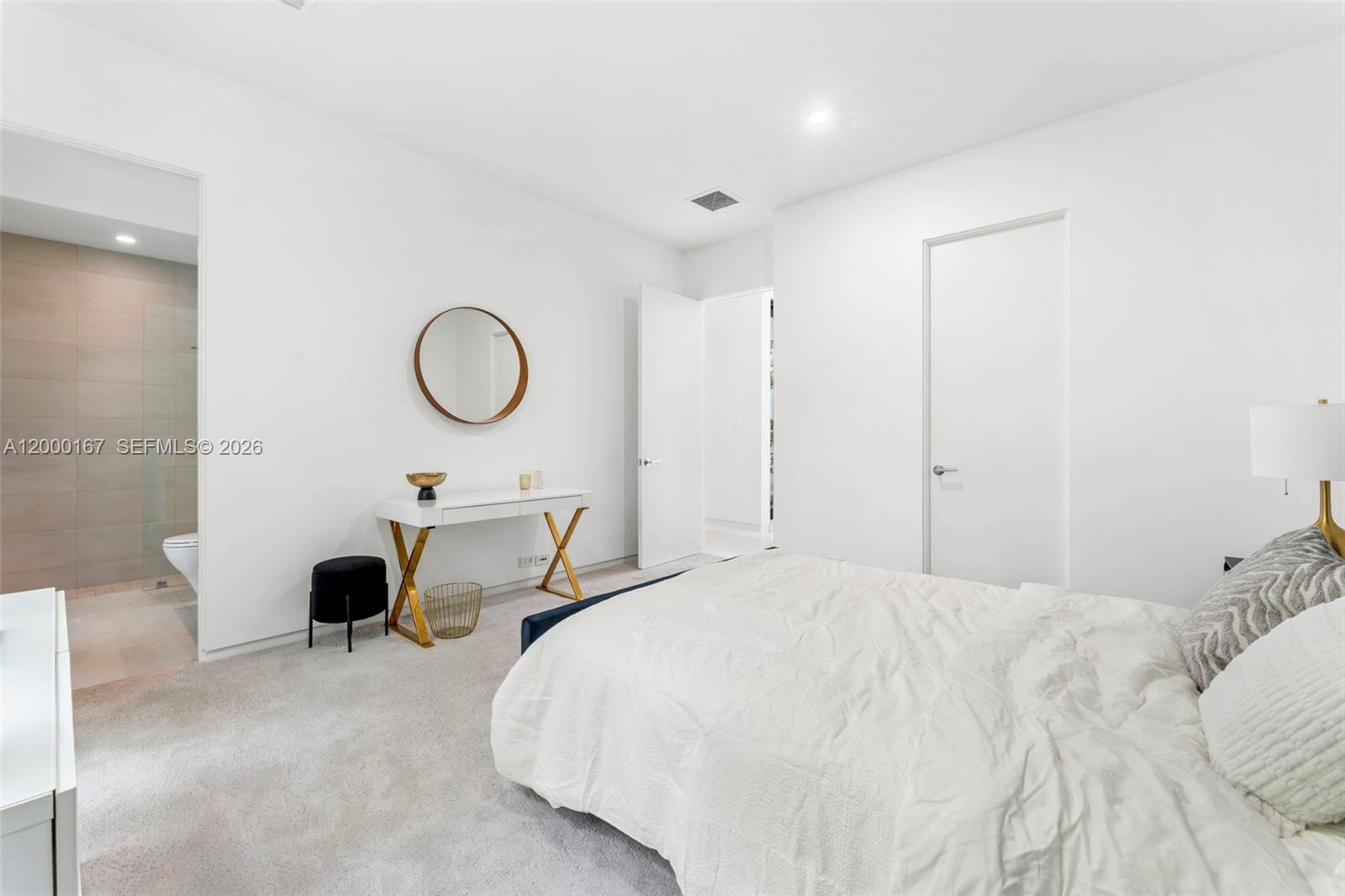 4232 E Tradewinds Ave Lauderdale By The Sea, FL 33308