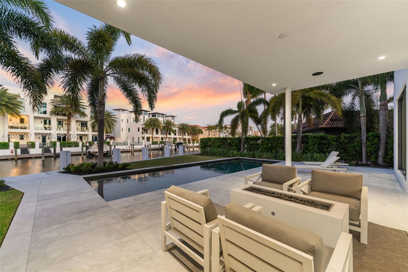 4232 E Tradewinds Ave Lauderdale By The Sea, FL 33308