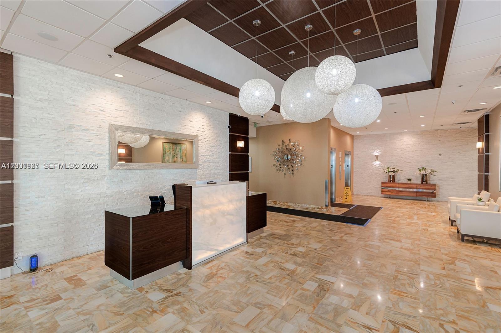 9511 Collins Ave #811 Surfside, FL 33154