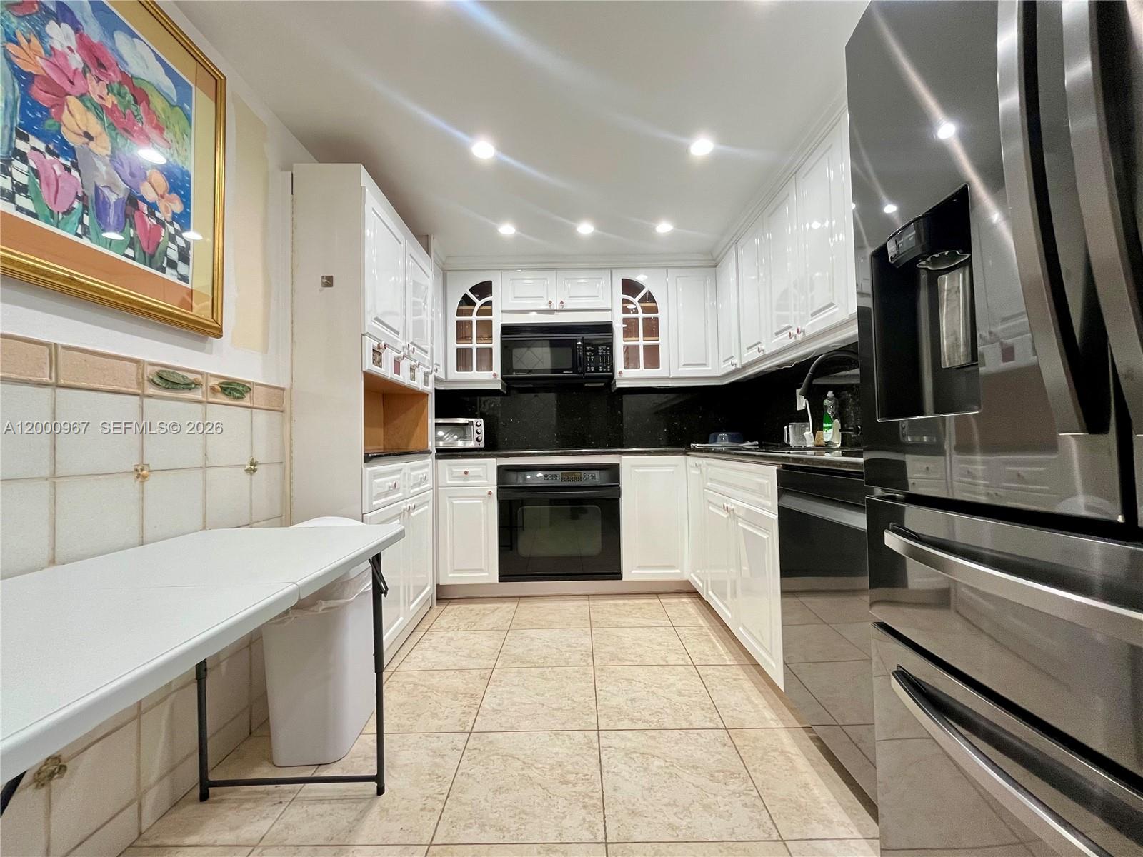 9511 Collins Ave #811 Surfside, FL 33154