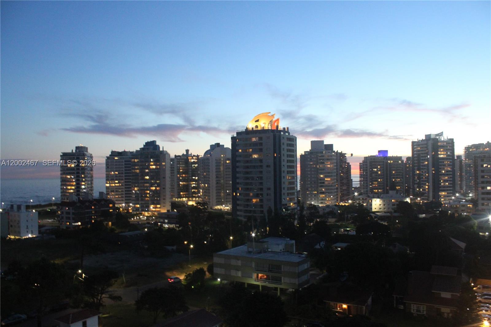 1000 Brickell Plz #1906 Miami, FL 33131