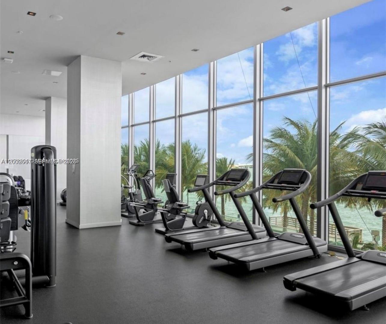 2900 NE 7th Ave #4003 Miami, FL 33137