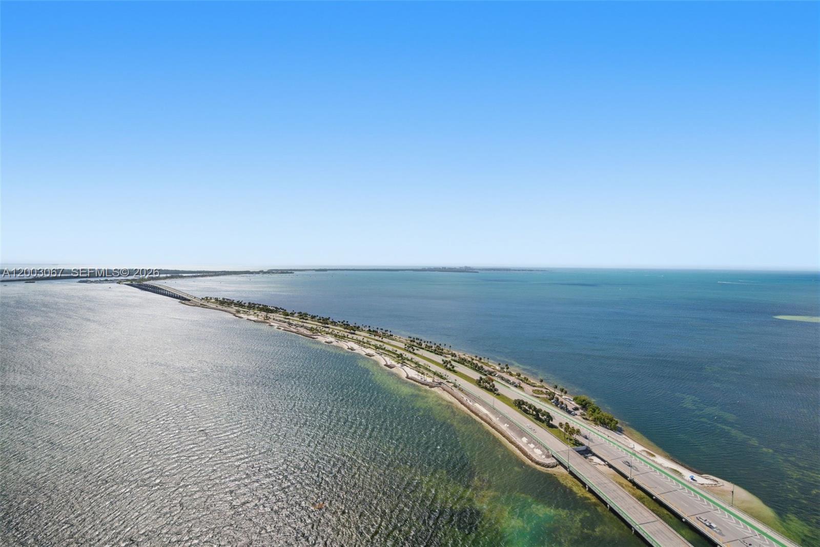 175 SE 25th Rd #3302 Miami, FL 33129