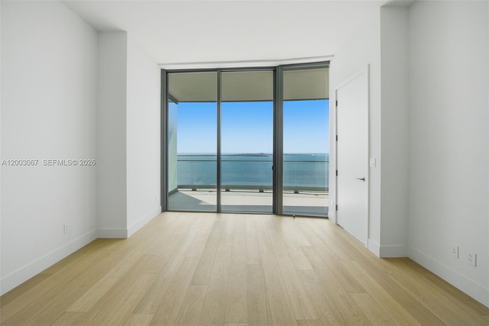 175 SE 25th Rd #3302 Miami, FL 33129