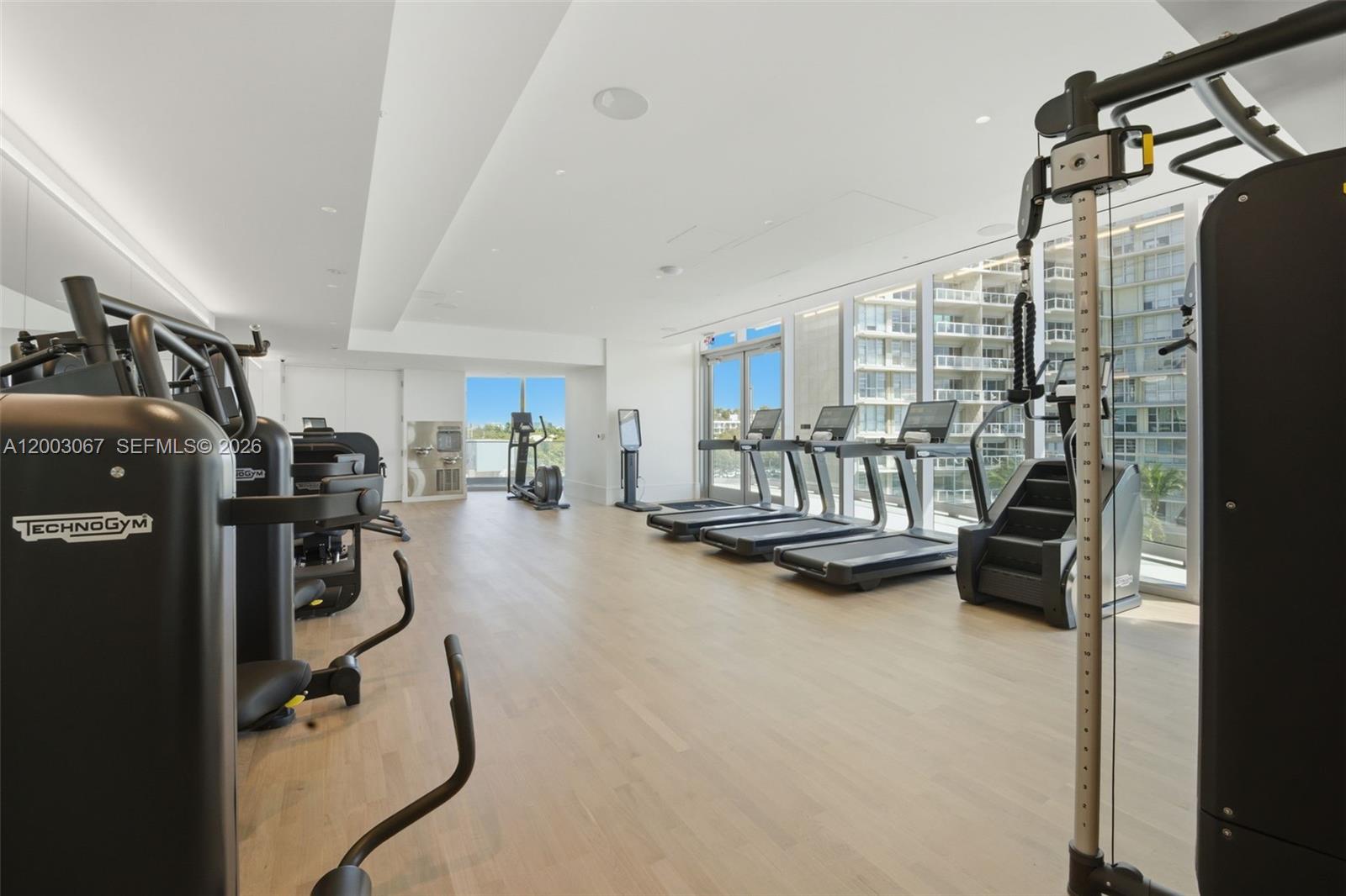 175 SE 25th Rd #3302 Miami, FL 33129