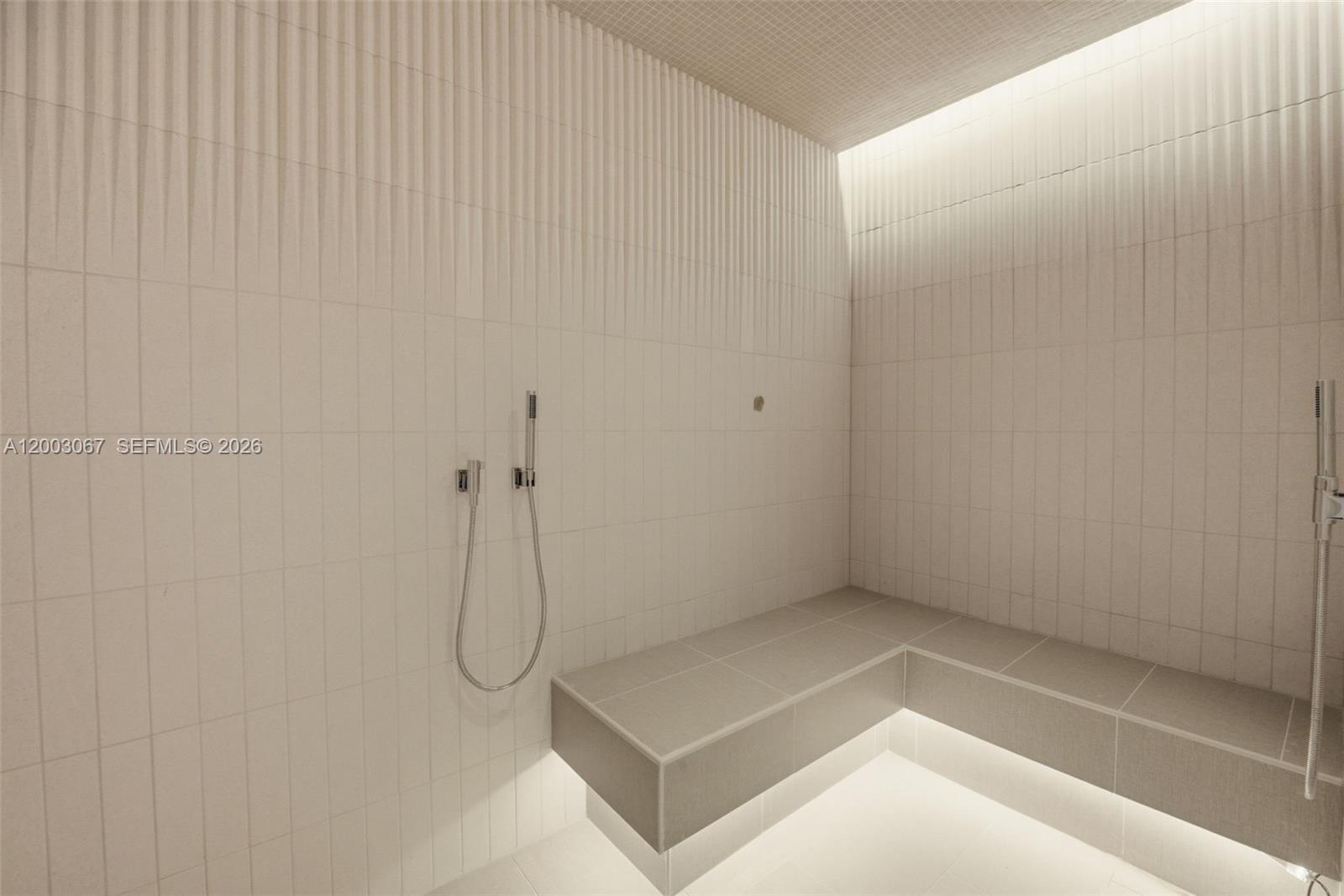 175 SE 25th Rd #3302 Miami, FL 33129